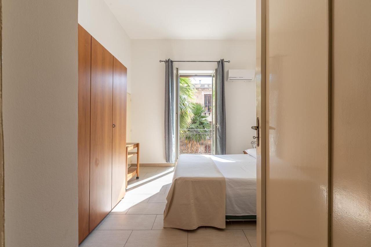 I Mori-Holiday Apartment Palermo Exterior photo
