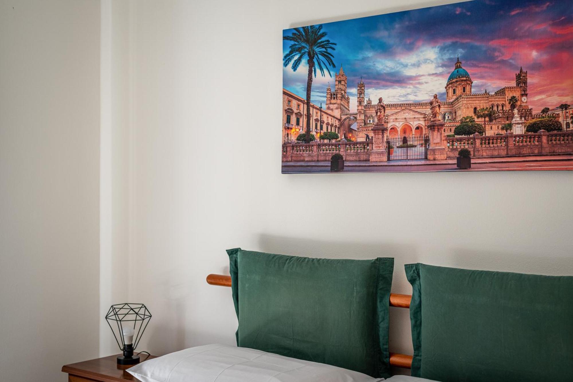 I Mori-Holiday Apartment Palermo Exterior photo